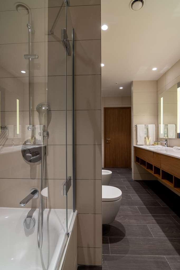 Hilton Garden Inn Tbilisi Chavchavadze Kültér fotó