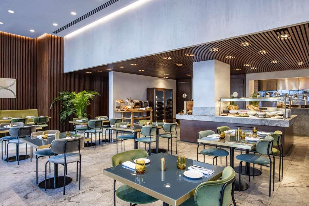 Hilton Garden Inn Tbilisi Chavchavadze Étterem fotó