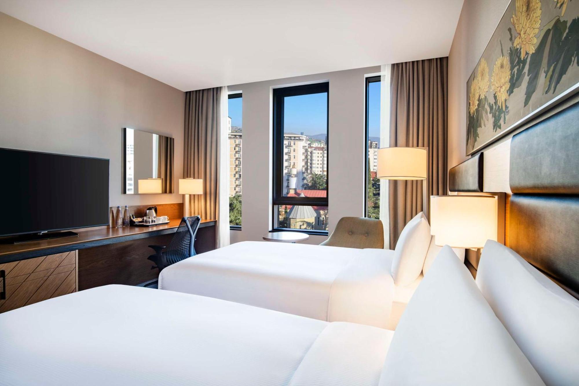 Hilton Garden Inn Tbilisi Chavchavadze Kültér fotó